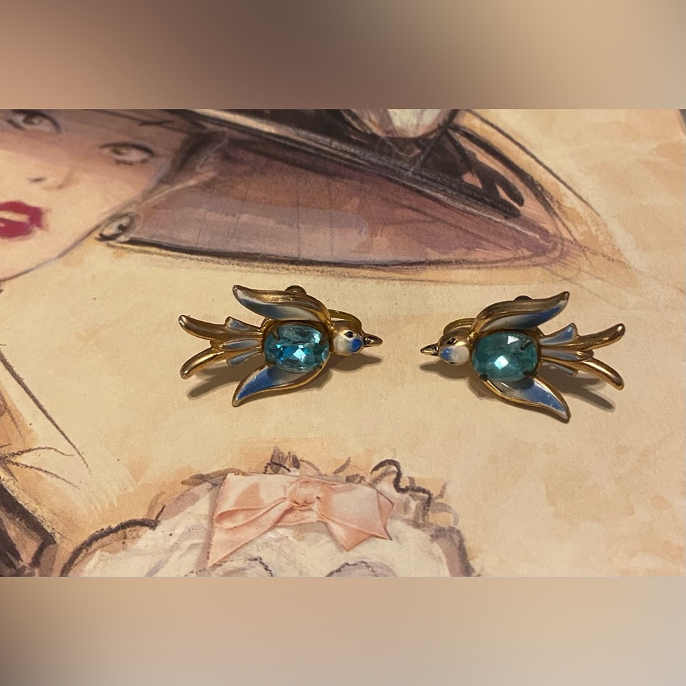 Vintage Coro Pegasus Bird Earrings jelly belly 50’s